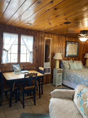 1 makuuhuone, ilmainen Wi-Fi, vuodevaatteet