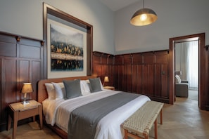 Literie de qualité supérieure, surmatelas, minibar