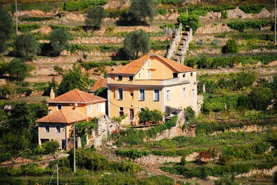 Country house near sea, ideal for families and all outdoor activities.