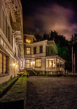 Fachada da propriedade