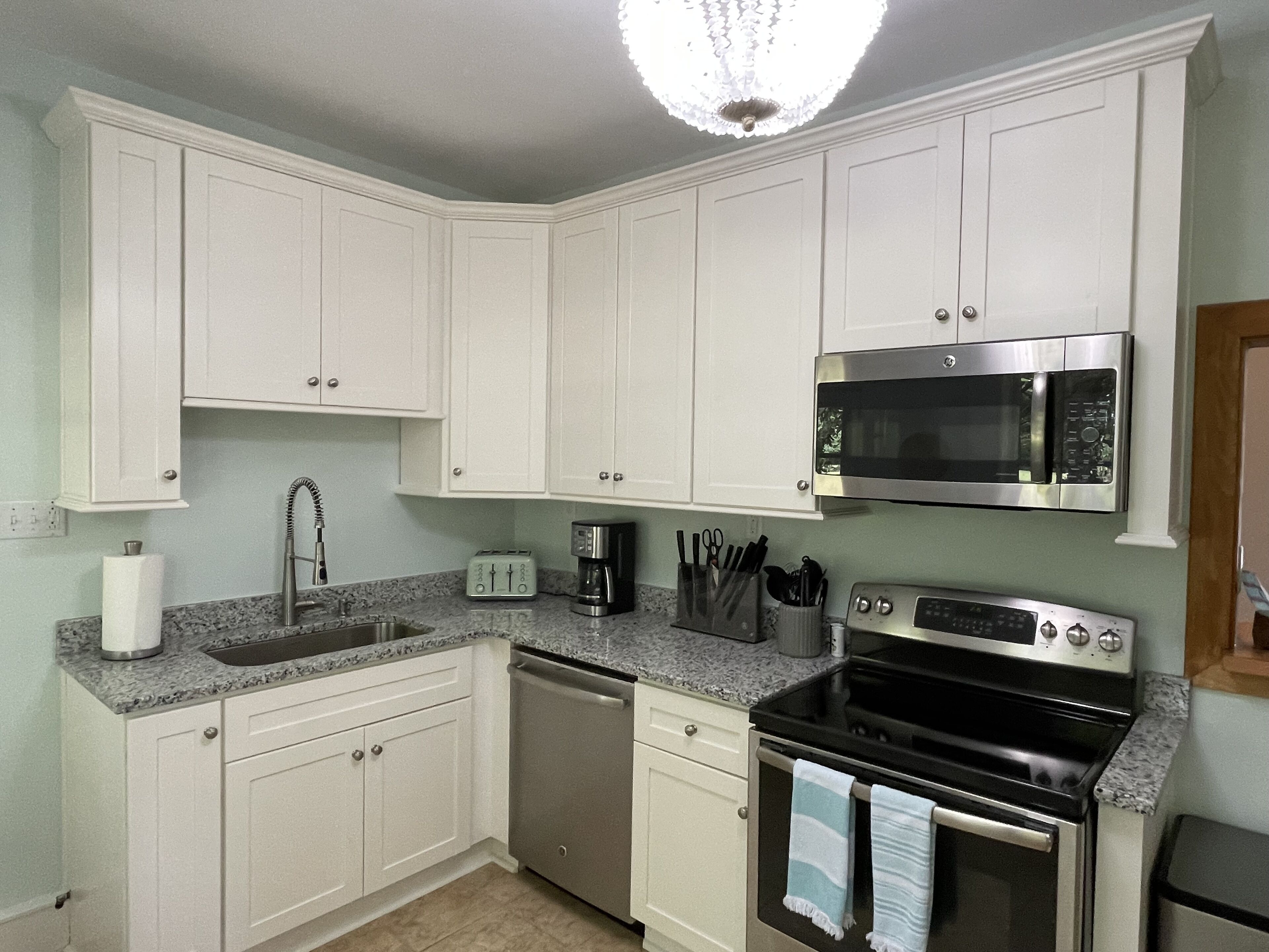 Magnolia Cottage a beautiful waterfront getaway