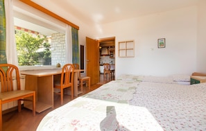 1 habitación, wifi gratis y ropa de cama 