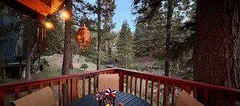 Cozy Cabin • Snow Hill • Family & Dog Friendly • Game Room • Near Ski Resorts