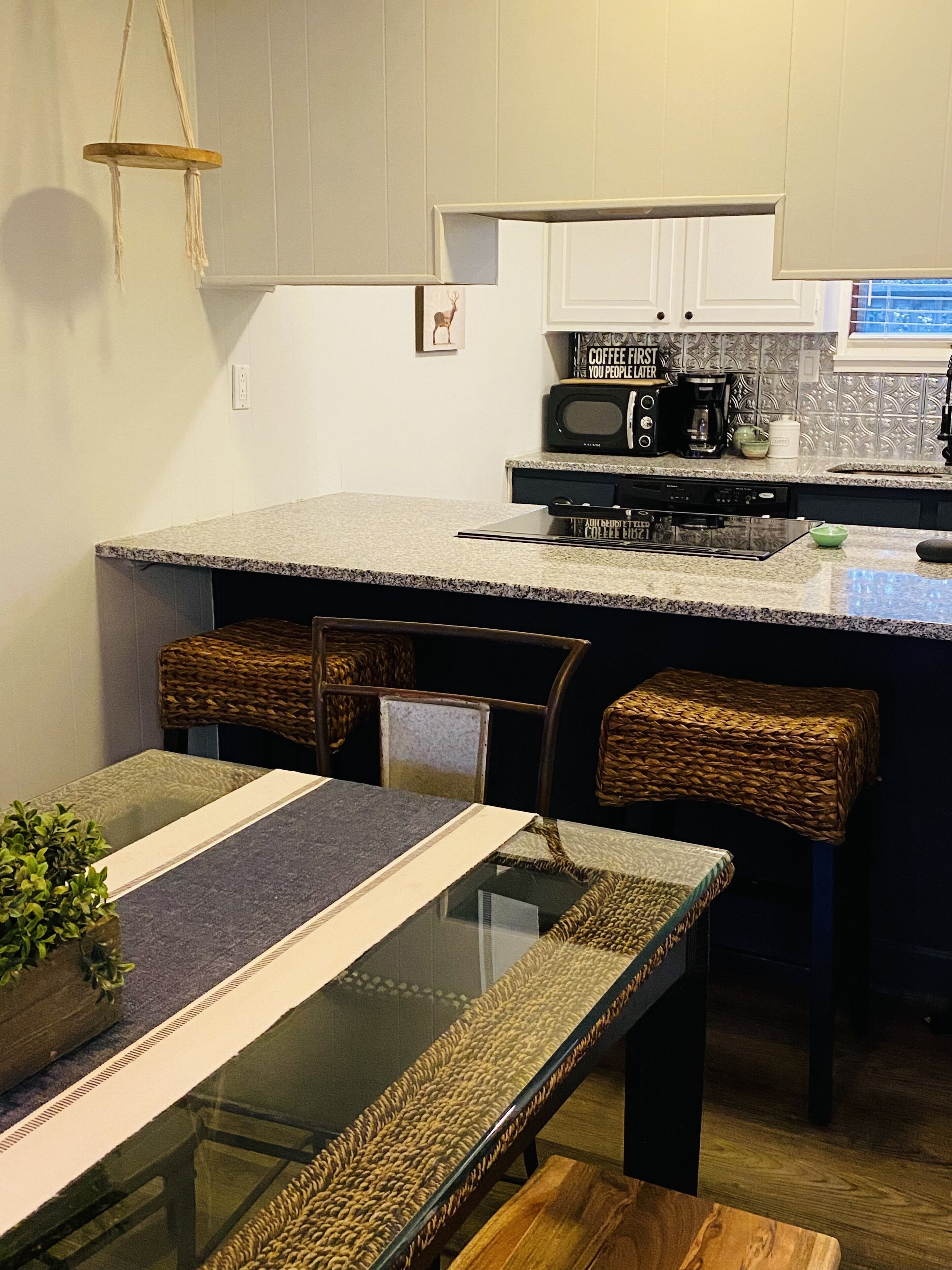 Cozy Cabin with fireplace and screened in porch<br>in Sapphire Valley. 