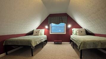 3 Schlafzimmer, BĂŒgeleisen/BĂŒgelbrett, kostenloses WLAN, BettwĂ€sche