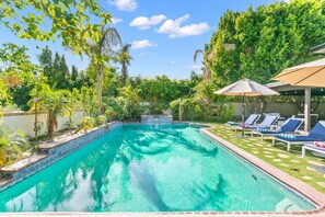 Outdoor pool, a heated pool - Santa Barbara Estate 77645 Mountain PD (Palm Desert)
