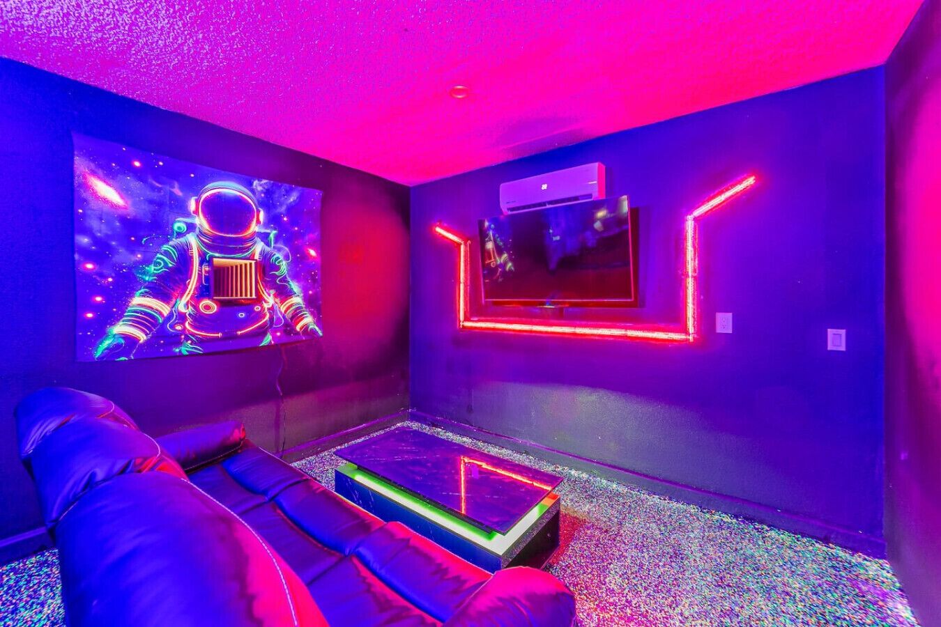 Smart TV, fireplace, video games, ping pong