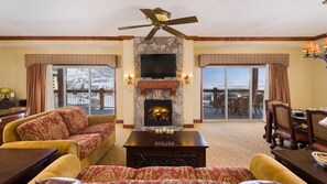 TV, fireplace, video games, ping pong