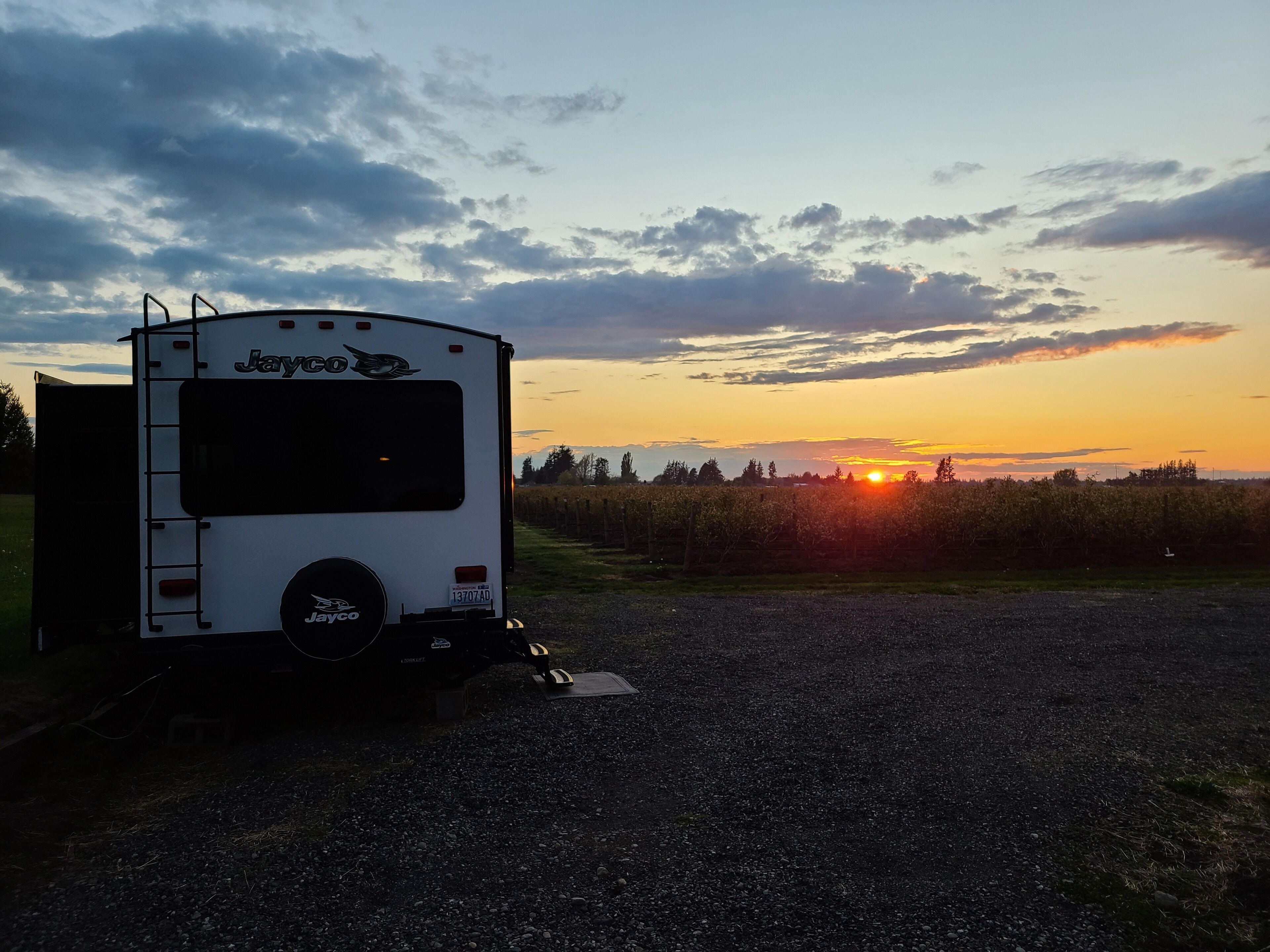 NEW Blueberry Bungalow RV Peaceful Slice of Heaven