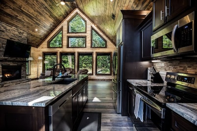 Paradise Pines - Relax & unwind.