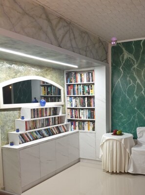 Interior - Step into a world of nature One Room Private Suite shared pool (Heraklion Prefecture)