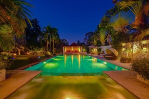 Familienvilla | Eigener Pool