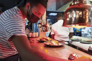 Restaurant - Dina Morgabine Saint Denis (Saint-Denis)