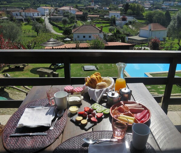 Habitación, 1 habitación, con acceso para personas discapacitadas, balcón | Restaurantes