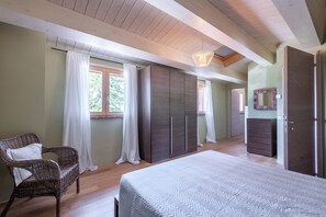 Vila, 3 quartos, sacada | 3 quartos