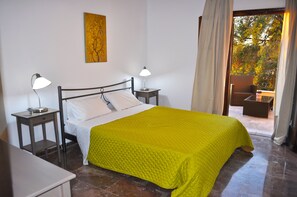 Apartment, 2 Bedrooms, Smoking, Balcony | 3 bedrooms, iron/ironing board, bed sheets - Holiday House Angelos C on Agios Gordios Beach (Corfu)