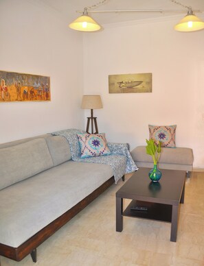 Apartment, 2 Bedrooms, Smoking, Balcony