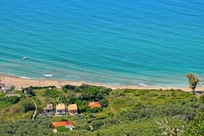 Apartment, 2 Bedrooms, Smoking, Balcony | Beach