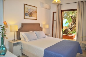 Appartement, 2 chambres, fumeur, balcon | 3 chambres, fer et planche à repasser, literie fournie