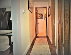 Apartment, 2 Bedrooms, Balcony | Interior