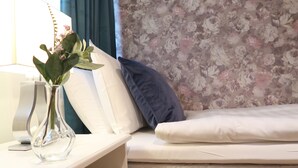 1 bedroom - Best Location in Sodermalm Stockholm, Comfy Guest Room Single bed 10m 2 (Stockholm)