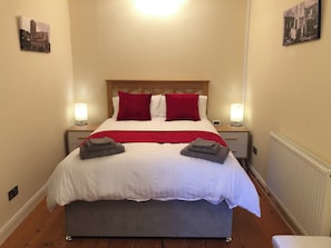 Apartment, 1 Bedroom, Patio, Garden View