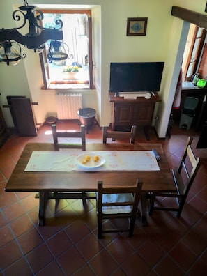 House, 2 Bedrooms, Patio | Interior