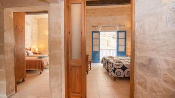 House, 3 Bedrooms, Smoking, Balcony | 3 bedrooms, iron/ironing board, bed sheets