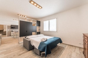 Appartement, 1 chambre, balcon, vue jardin | Intérieur