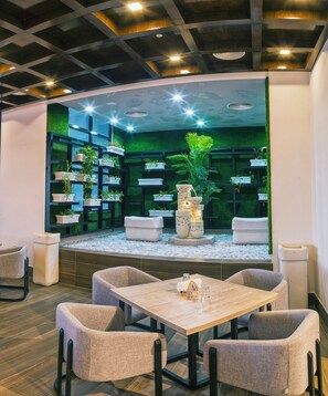 Khu tiếp khách ở sảnh