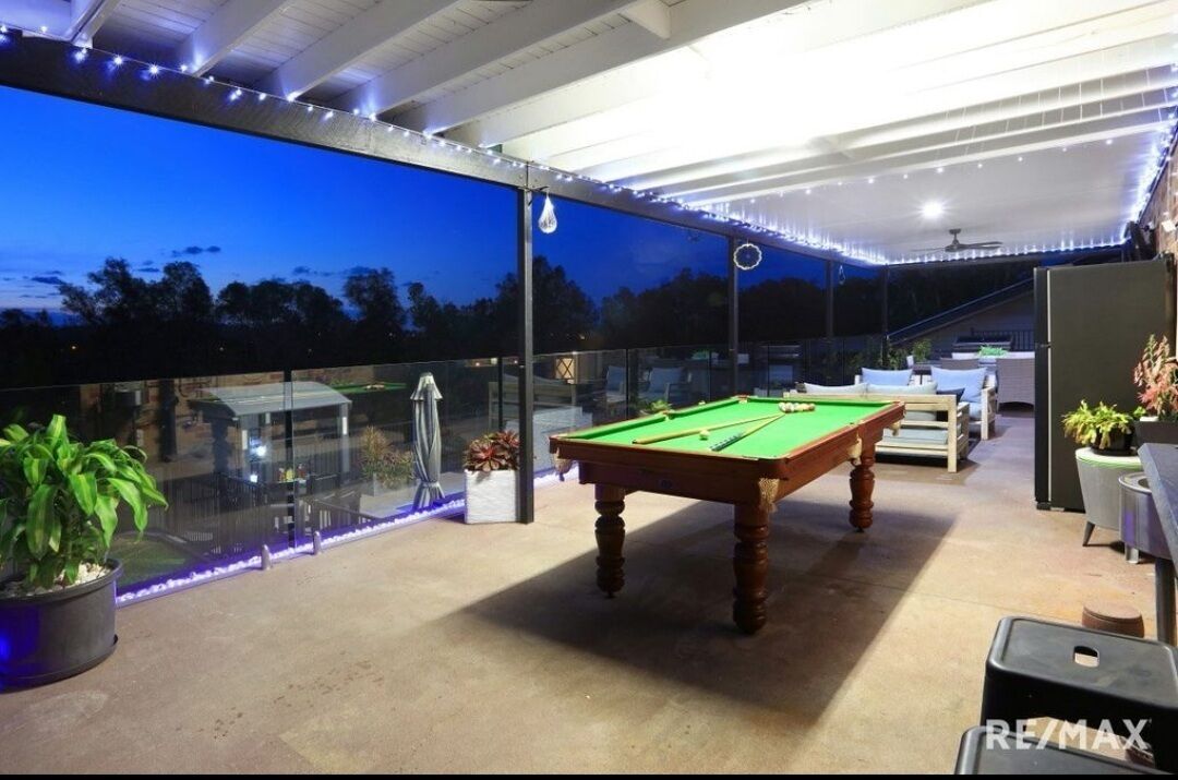 Double story separate living huge holiday home dual living