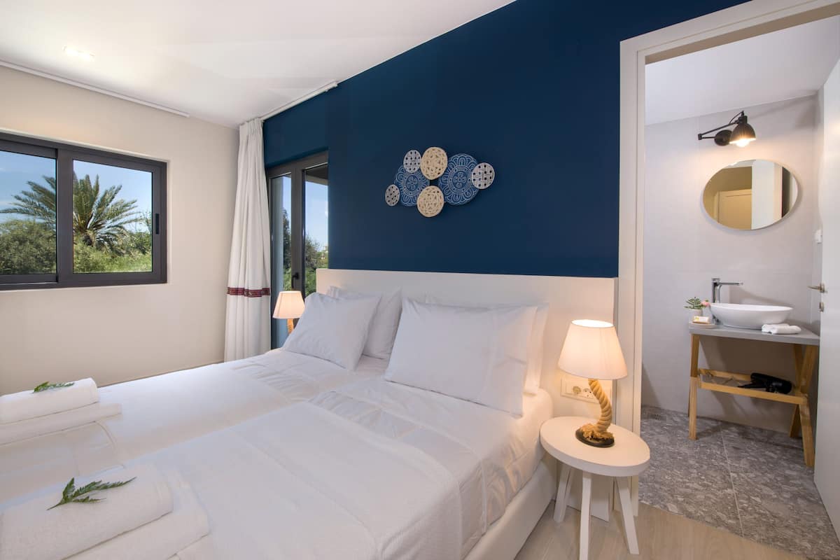 Comfort Studio | 1 bedroom, laptop workspace, blackout curtains, soundproofing