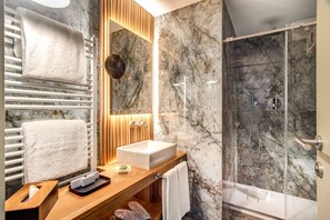 Shower, rainfall showerhead, hair dryer, slippers
