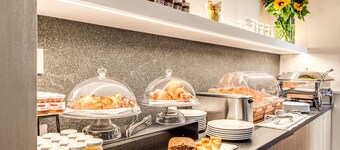 DBH Duomo Boutique Hotel Lake Como