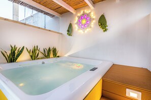 Appartement Exclusif, 1 chambre, bain à remous | Bain à remous privé