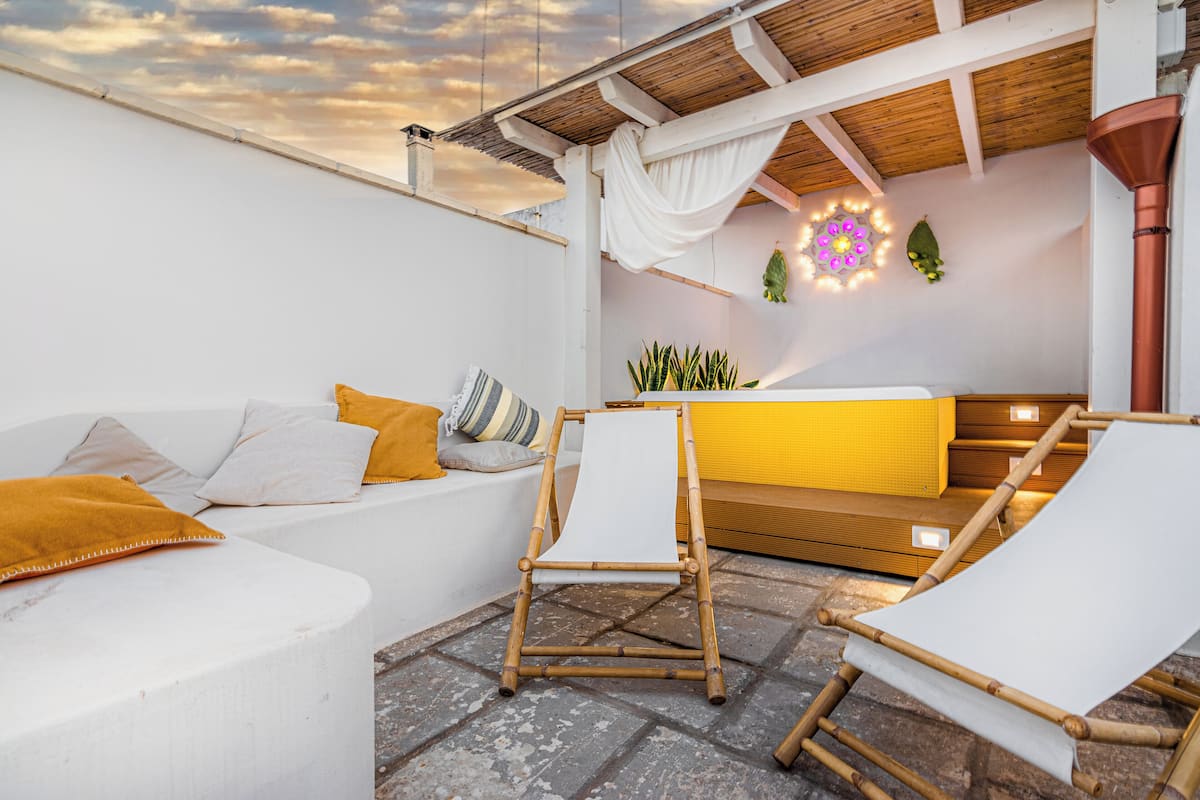 Exclusive-Apartment, 1 Schlafzimmer, Whirlpool | Terrasse/Patio