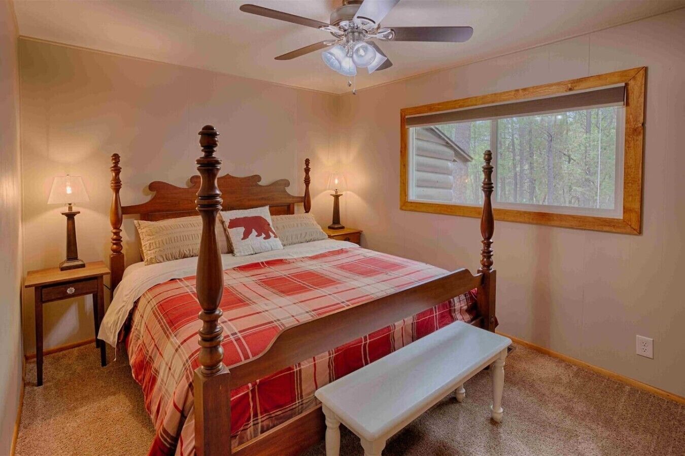 Iron/ironing board, travel crib, free WiFi, bed sheets
