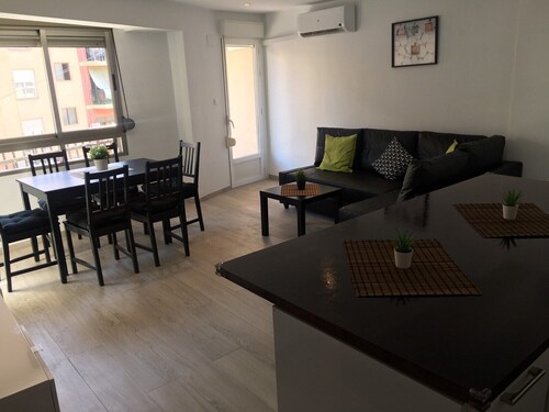 Pleasant 2 bedroom flat, CULLERA,10 min. walk to the beach