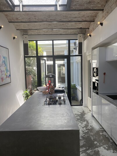spacious family home close to the  beach witha