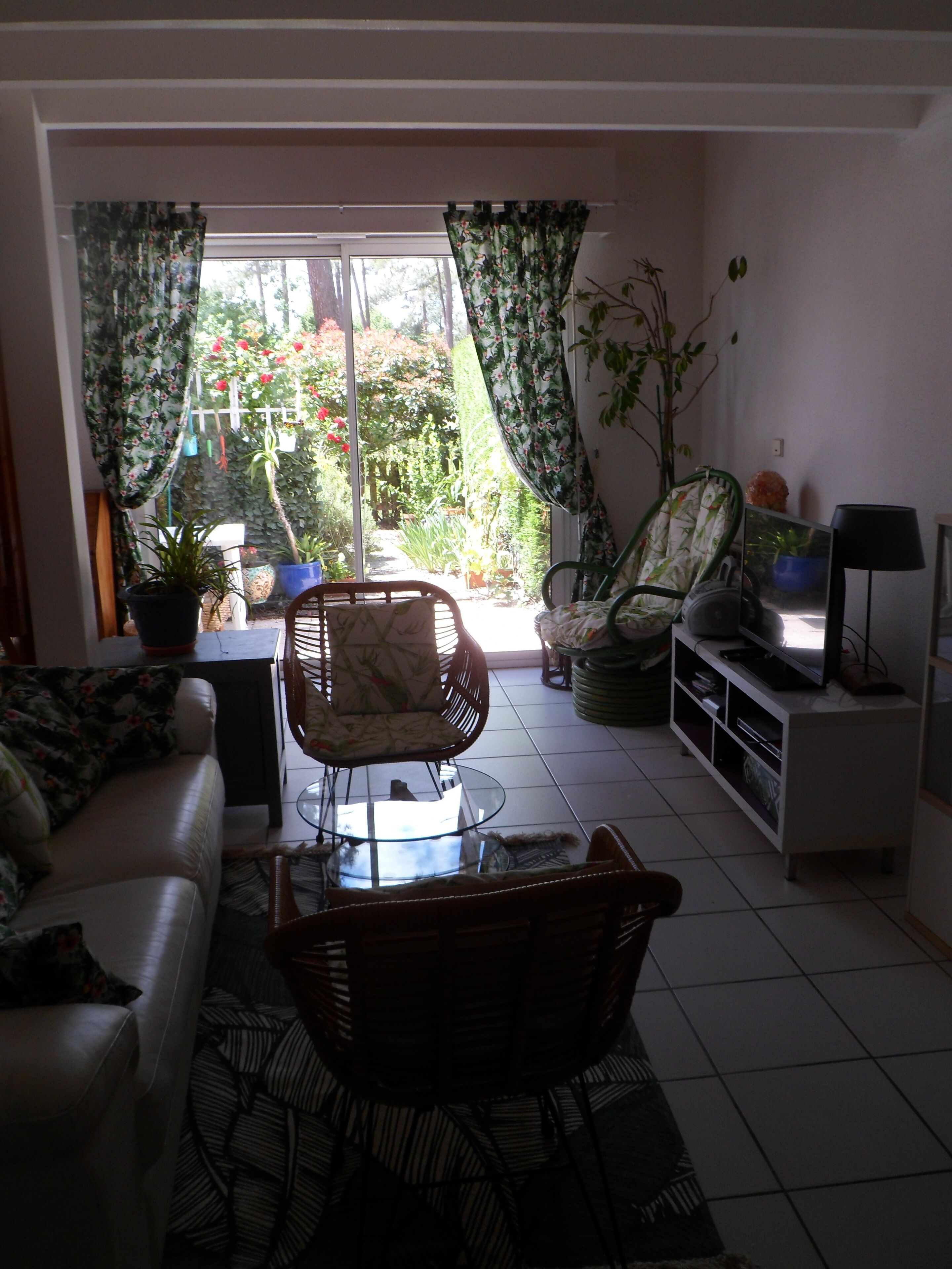 Petite Maison en Duplex Avec Jardinet Avec Acces Direct SUR LE Golf