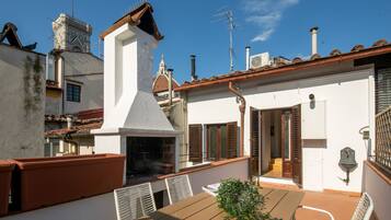 Luxury Apartment, 2 Bedrooms | Terrace/patio