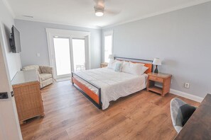 5 bedrooms, free WiFi, bed sheets