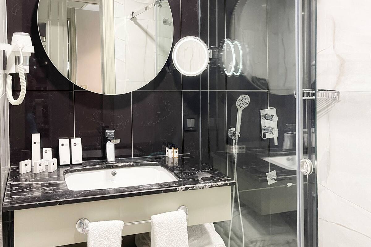 exclusive suite | 1 bedroom, egyptian cotton sheets, premium bedding, down duvets