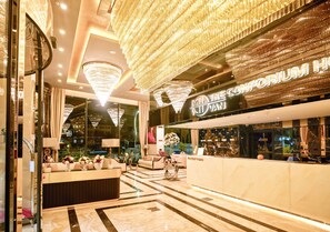 Reception - The Conforium Hotel Van (Van)