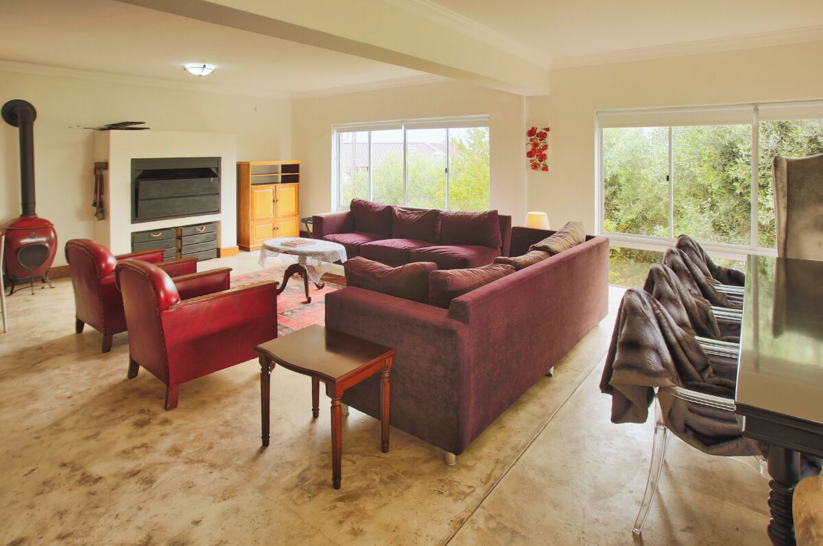 52-inch TV with satellite channels