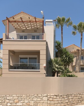 Exterior - Foothills Blue villa, Private pool, Near the beach (Sfakaki)