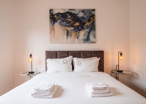 3 dormitorios, tabla de planchar con plancha, wifi y ropa de cama
