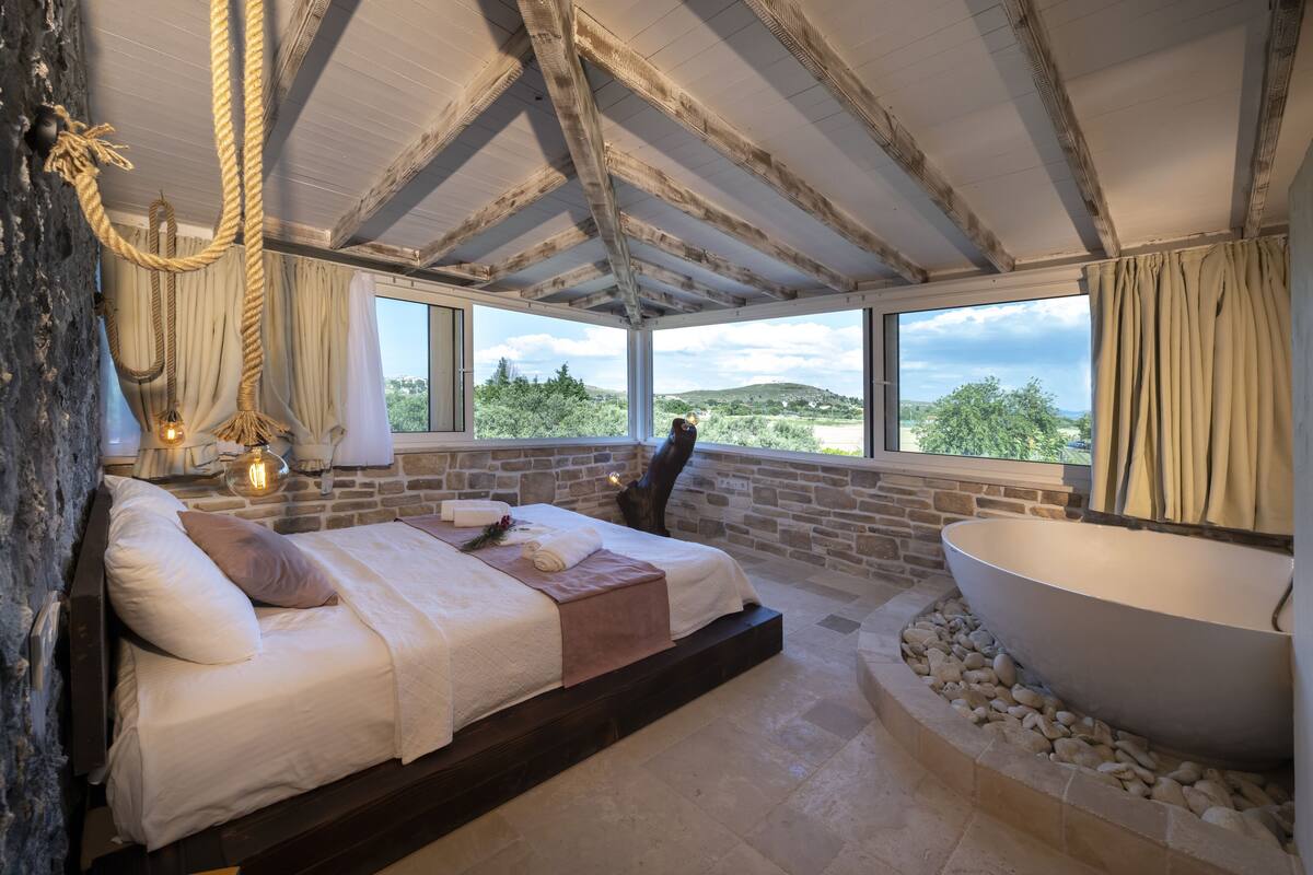 Suite Deluxe | 1 habitación, ropa de cama de alta calidad, wifi gratis y ropa de cama