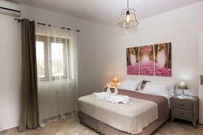 2 chambres, fer et planche à repasser, Wi-Fi, literie fournie