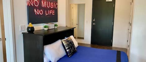 1 chambre, bureau, fer et planche Ă repasser, accĂšs au Wi-Fi (inclus)